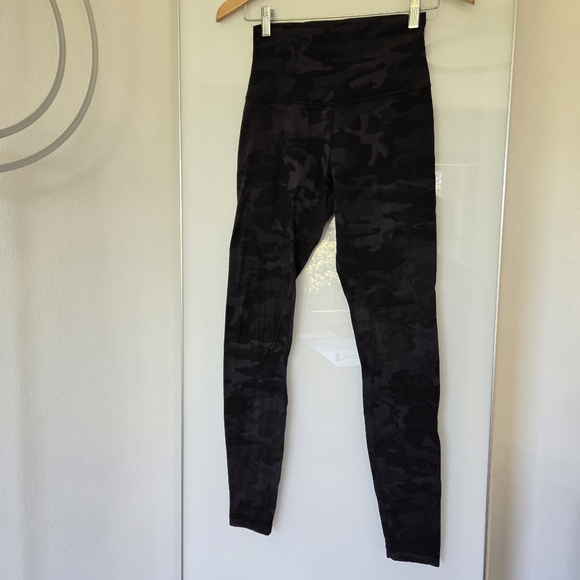🦄 Lululemon Align Camo 28" - Picture 4 of 8